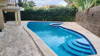 casas - Casa en alquiler en Urbanización Fernandez