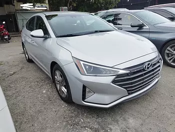 carros - 2020 Hyundai Elantra SEL 