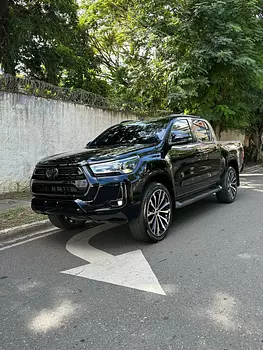 jeepetas y camionetas - Toyota hilux 2022