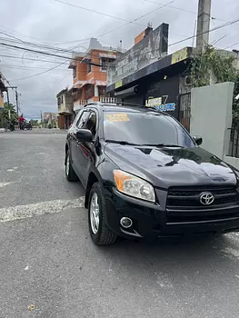 jeepetas y camionetas - •Toyota RAV4 2010 