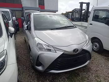 carros - Toyota  Vitz  2020 4 cilindros  4WD Sistema ECO 🌿