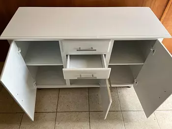 muebles y colchones - Hermosa credenza