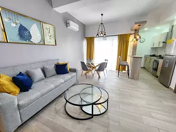 apartamentos - Evaristo Morales  Apartamento muy bien amueblado de una habitación.