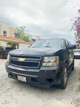 jeepetas y camionetas - Tahoe 2011, 4X4, 3 Filas de asientos, venta. 