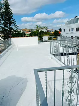 casas - CASA EN VENTA EN LA CHARLES DE GAULLE CON MELLA