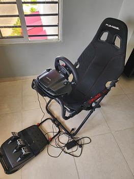 consolas y videojuegos - Volante para Play Station y playseat 