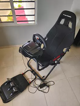 consolas y videojuegos - Volante para Play Station y playseat 