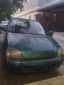 carros - Honda logo 2001 negociable 