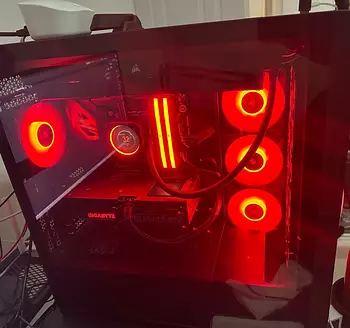 computadoras y laptops - Se vende PC Gamer armada en Junio 2024