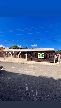 casas - Casa de Venta en Jardines del Norte