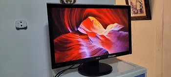 computadoras y laptops - Monitor Asus 24 Pulg full 1080p Con Bocinas internas HDMI