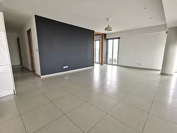 apartamentos - Apartamento en alquiler con línea blanca, Piantini!!
153 metros
 Piso 10
1800usd