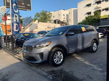 jeepetas y camionetas - 2020 Kia Sorento LX