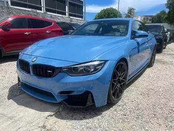 carros - BMW M 4 2015