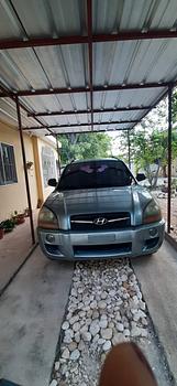 jeepetas y camionetas - VENDO HYUNDAI EN EXCELENTE CONDICIONES