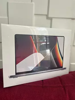 computadoras y laptops - MacBook Pro 2021 14-inch 16gb RAM/ 512gb SSD SELLADA 