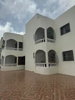 apartamentos - Tu apartamento soñado a un paso de ti y azotea para construir!!