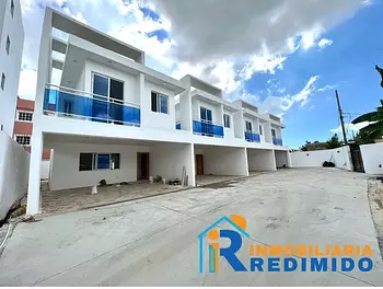 casas - CASA DE 2 EN PROYECTO CERRADO DE 4 CASA STO DGO ESTE