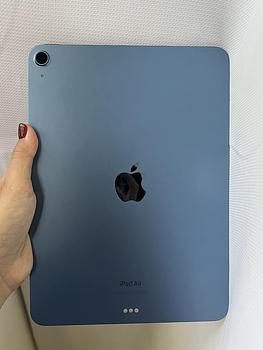 celulares y tabletas - iPad Air 5ta generación,modelo A2588, bloqueado por iCloud,ideal para repuestos.