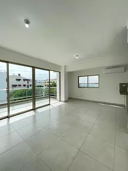 apartamentos - Apartamento en alquiler de tres habitaciones con línea blanca en Mirador Sur DN