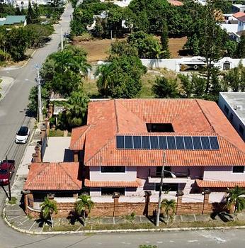 solares y terrenos - TERRENO CON MEJORA DE 835MTS2 URBANIZACION THOMEN SANTIAGO 