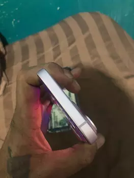 celulares y tabletas - Vendo o cambio iPhone 15 factori ESIM. No Face ID 