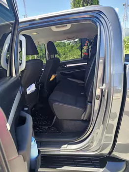 jeepetas y camionetas - Vendo Camioneta Toyota Hylux 2022
