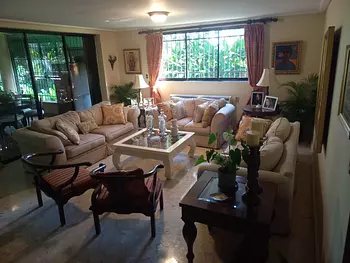 casas - Casa en arroyo Manzano de tras de la embajada americana 
