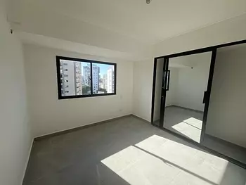 apartamentos - Apartamento en alquiler #24-574 piso medio, 2 dormitorios, ascensor.
