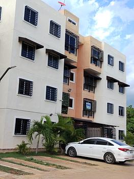 apartamentos - Segundo piso en San Isidro
