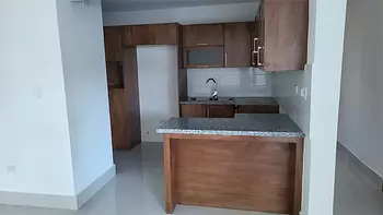 apartamentos - Alquiler disponible en cerró alto primer nivel