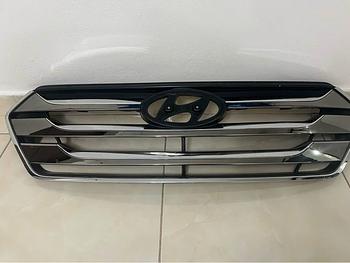 accesorios para vehiculos - Parrilla original de Bomper delantero de Santa Fe 