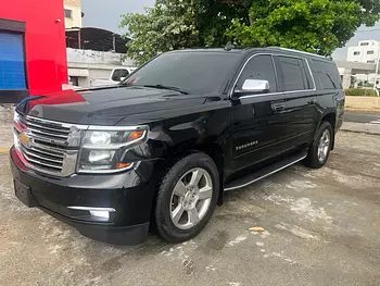 jeepetas y camionetas - Chevrolet Suburban Premier 2018