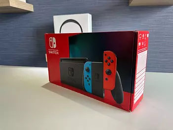 consolas y videojuegos - Vendo Nintendo Switch V2 Nuevos Sellados, GarantÍa RD$ 16,900 NEG