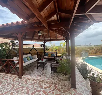 casas - Casa en venta con Piscina en Altos de AH III