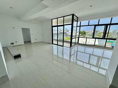 Listing thumbnail