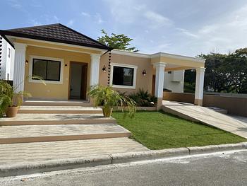 casas - casa económica de venta en Pto Pta 