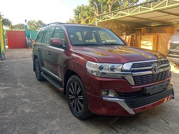 jeepetas y camionetas - Toyota land cruicer 2012