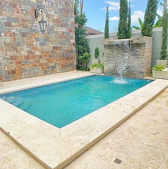 casas - Casa en alquiler en Villa María, Santiago, cerca de todo