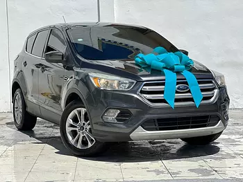 jeepetas y camionetas - FORD ESCAPE SE 2017