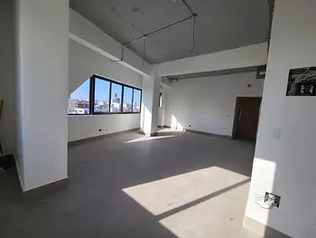 oficinas y locales comerciales - Alquilo  local 48 mts evaristo morales 5to piso