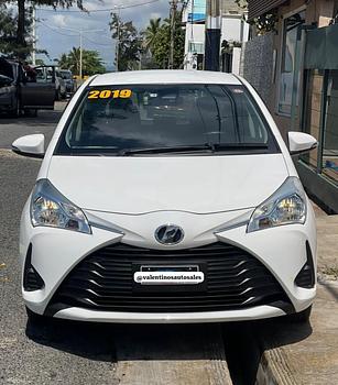 carros - Toyota vitz 2019