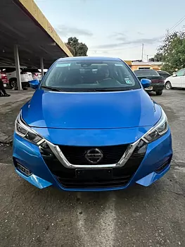 carros - Nissan versa 2021