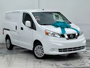 jeepetas y camionetas - NISSAN NV 200 2021