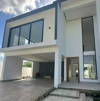 casas - CASA En Venta de dos Niveles Carretera Santiago Licey.