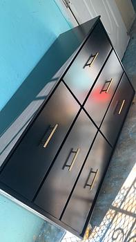 muebles y colchones - Comoda con gavetas nuevo 