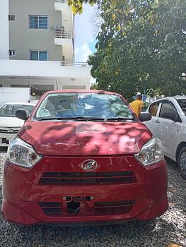 carros - No alquiles más: Daihatsu Mira listo para Uber.