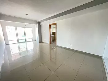 apartamentos - Espectacular apartamento en alquiler 2do nivel con terraza