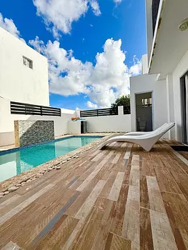 casas - Casa en alquiler con piscina 