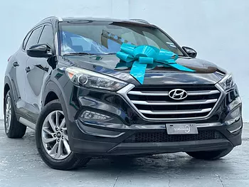 jeepetas y camionetas - HYUNDAI TUCSON SE 2018Recien importadoUS$18,900